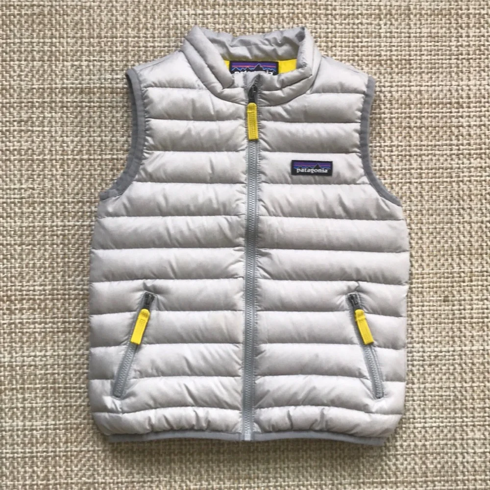 Patagonia Down Vest (size 4T)